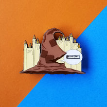 Load image into Gallery viewer, Magical Hat Spinner Enamel Pin